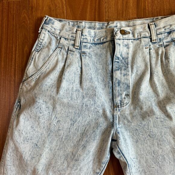 Wrangler VINTAGE Light Stone Wash Pleated High Rise Mom Jeans Size 36 Waist - Picture 4 of 8